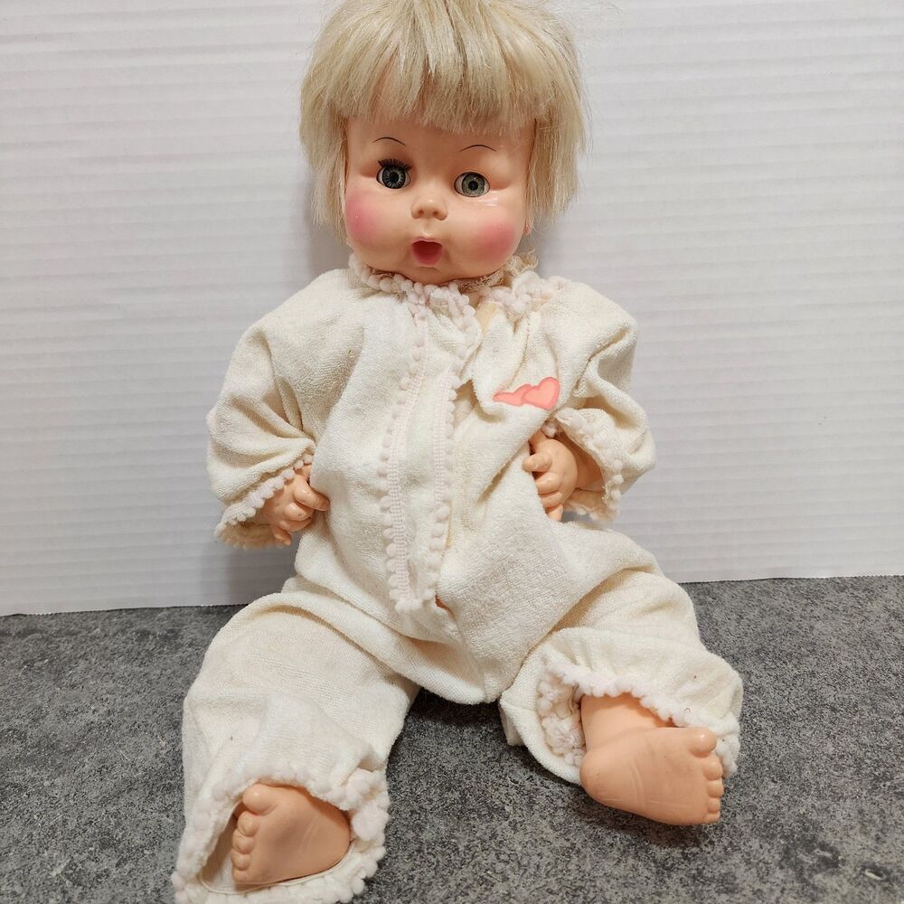 Vintage 1970s Horsman Baby Doll Blonde Sleep Eyes Drink & Wet Mold 3437 15 Eye